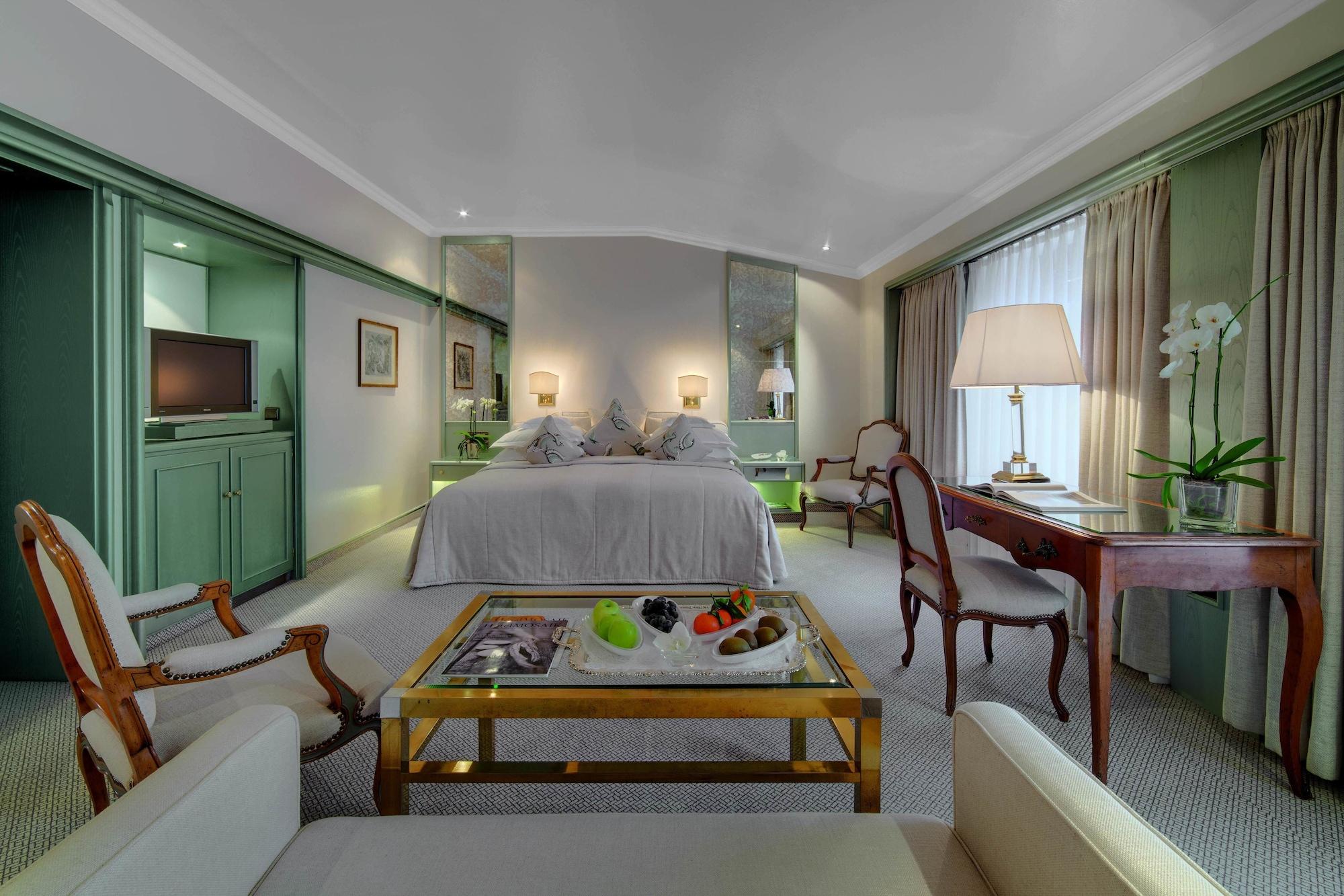 فندق Europäischer Hof هايدلبرغ المظهر الخارجي الصورة A room at the hotel