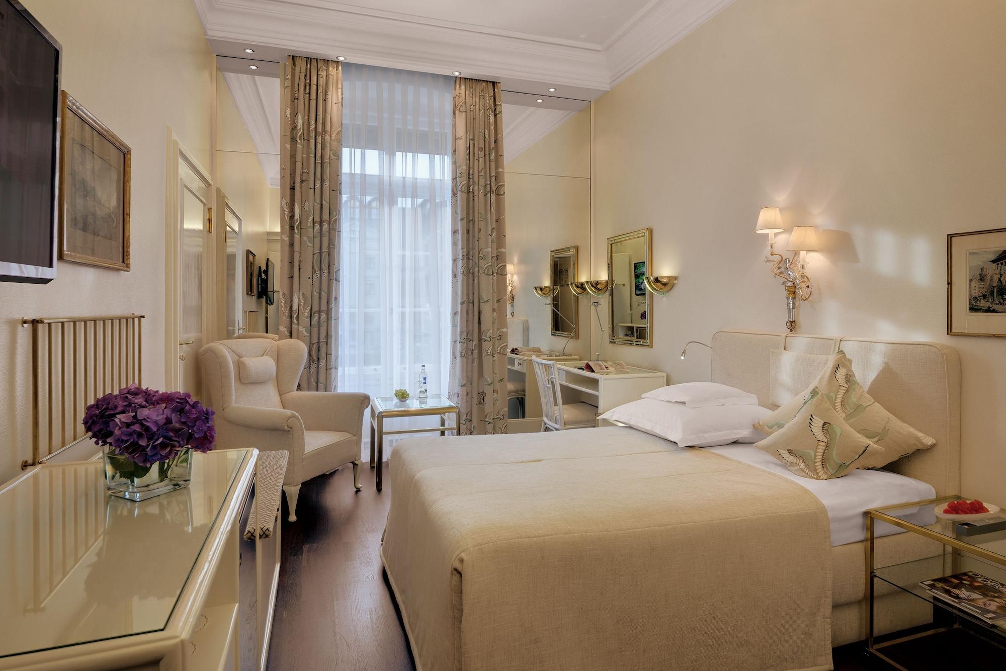 فندق Europäischer Hof هايدلبرغ المظهر الخارجي الصورة A room at the hotel