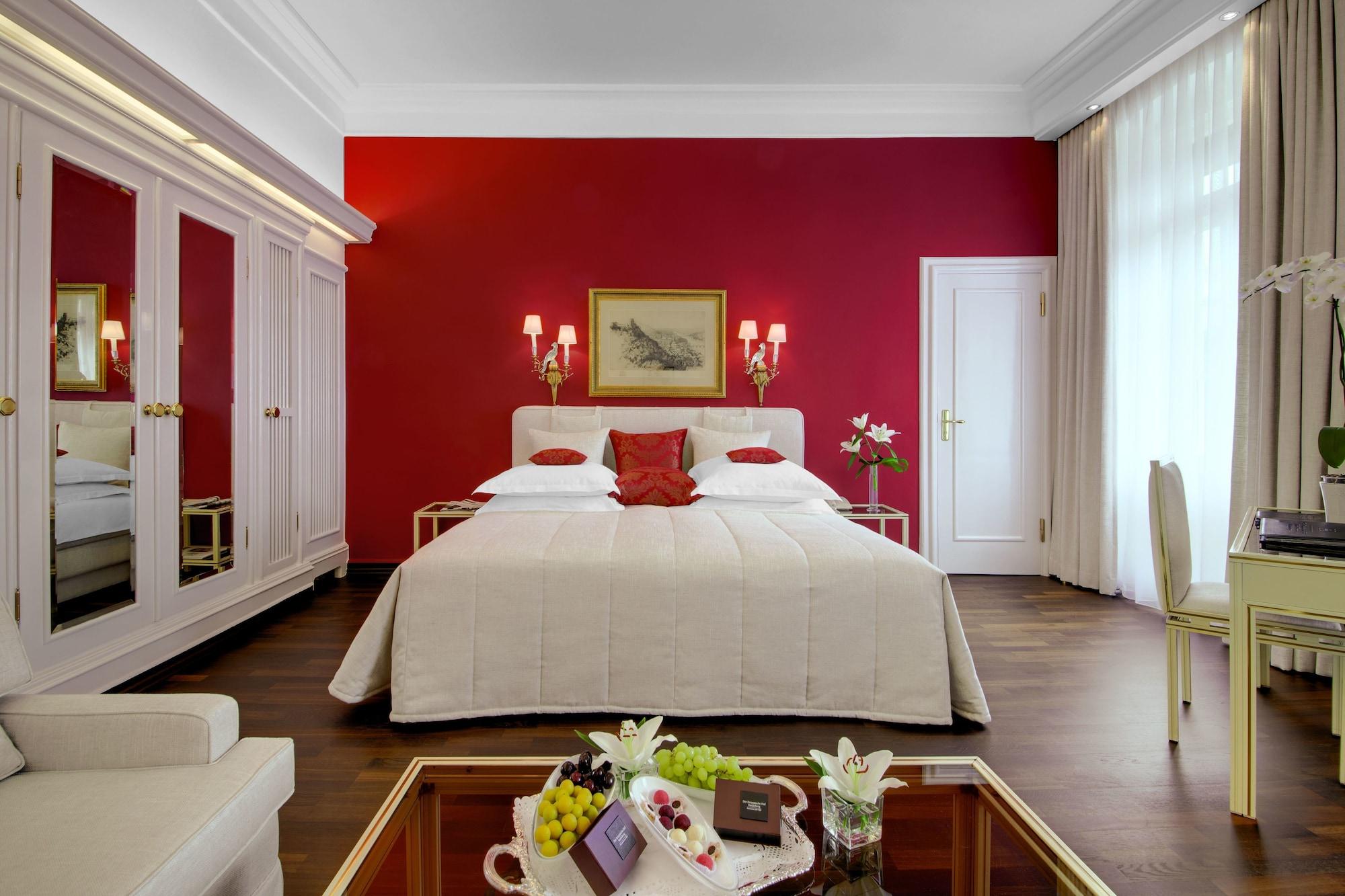 فندق Europäischer Hof هايدلبرغ المظهر الخارجي الصورة A room at the Hotel de la Paix