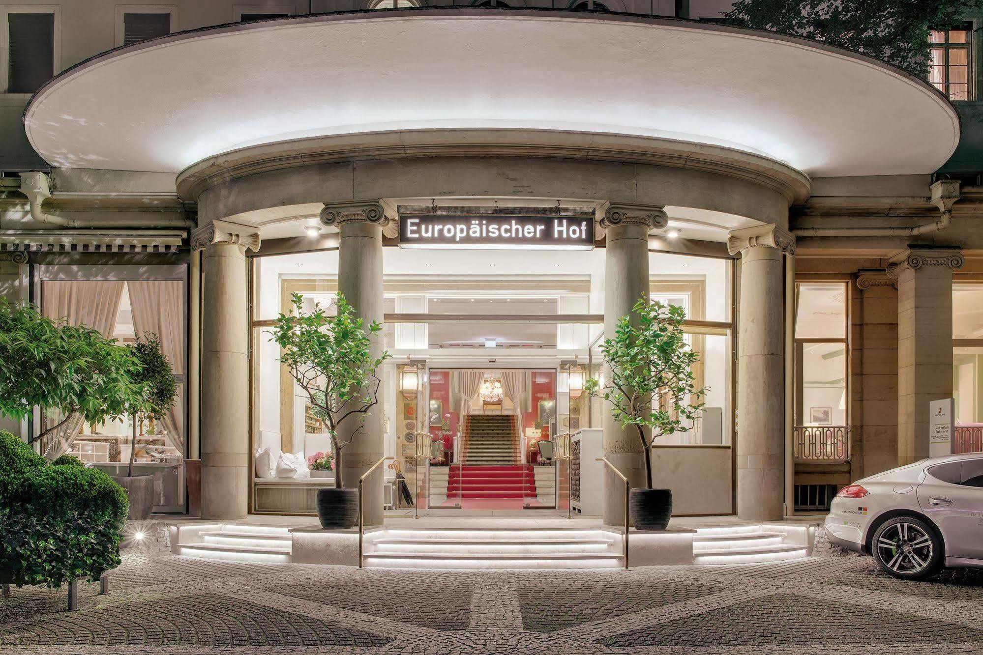 فندق Europäischer Hof هايدلبرغ المظهر الخارجي الصورة The hotel's entrance